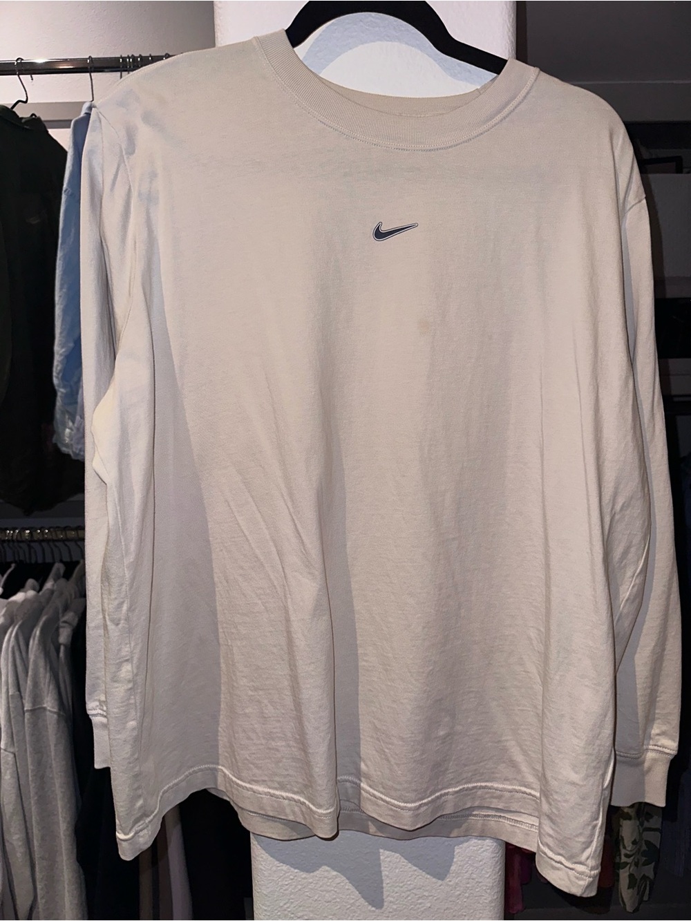 Nike Sportswear Loose Fit Light “Orewood” beige Long Sleeve Tee
